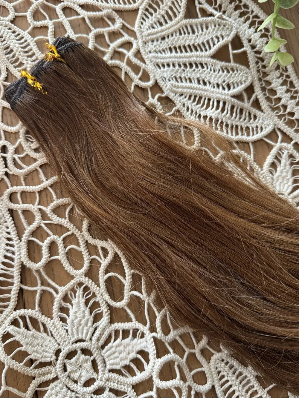 100% Human Hair 20” Caramel Brown Highlighted Weft Extensions Straight